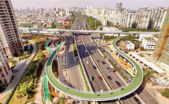 Maior ciclovia aérea do mundo é inaugurada na China